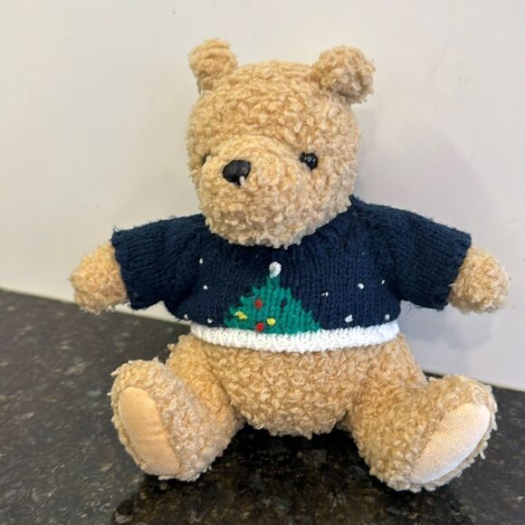 GUND DISNEY WINNIE THE POOH CLASSIC PLUSH w/Christmas Sweater 8” - Picture 1 of 9